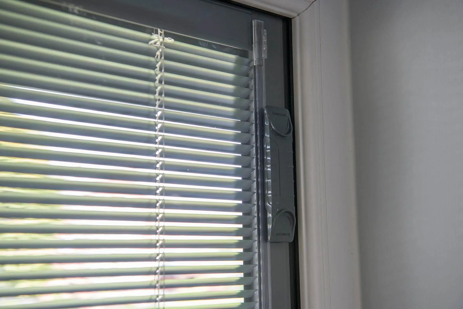 Integral Blinds